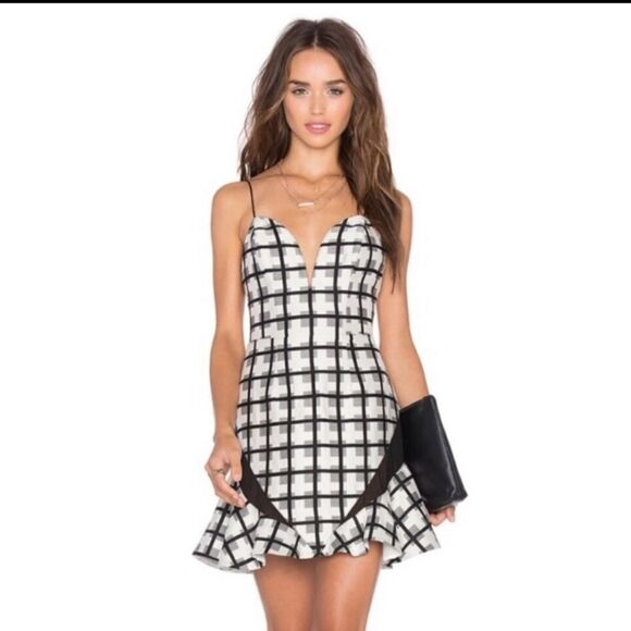 NWT NBD checkered night out dress sz Small - Picture 1 of 5